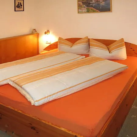 Haus Gluck 495w Апартаменти